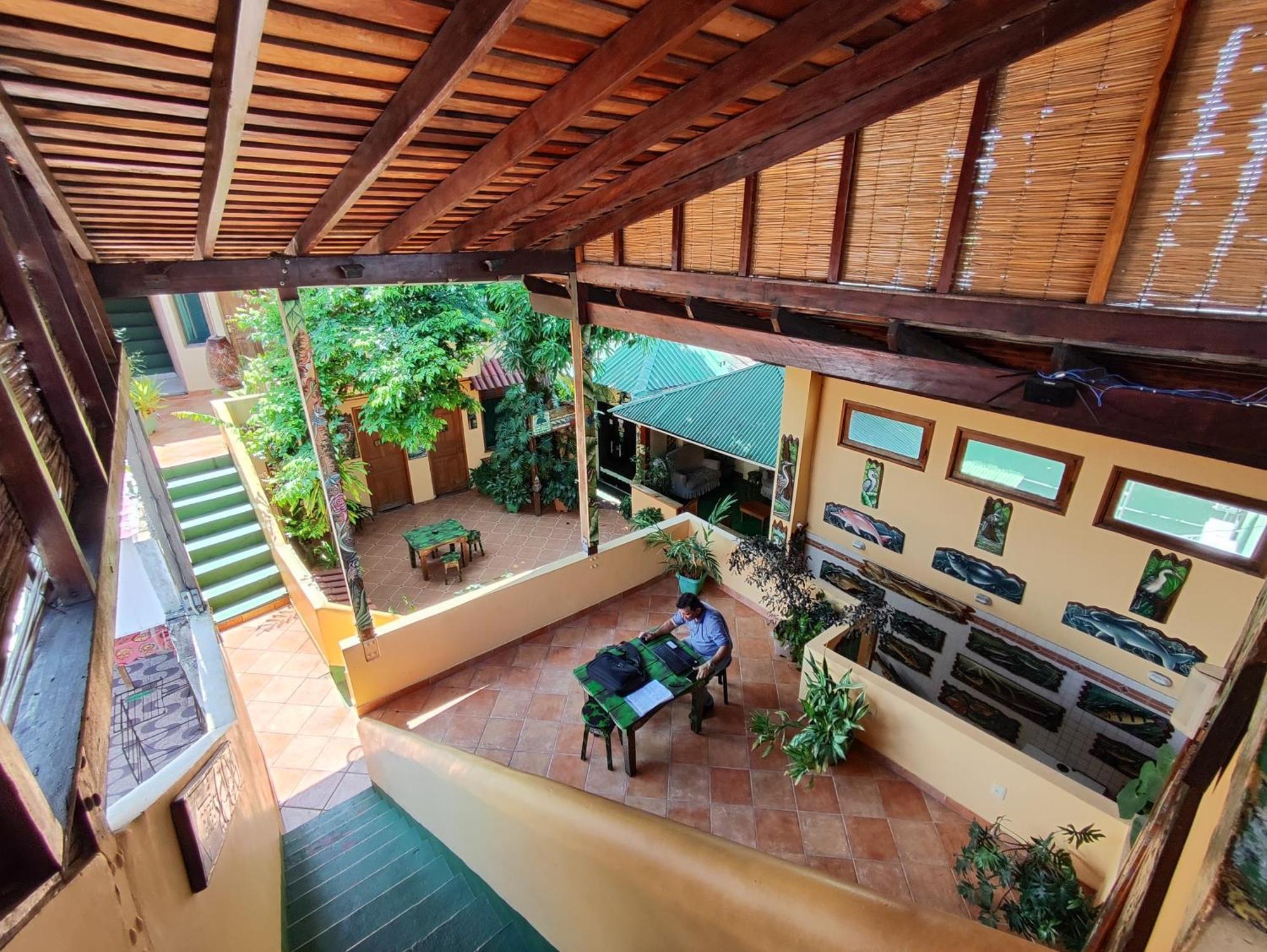 Hostel Manaus Exterior photo